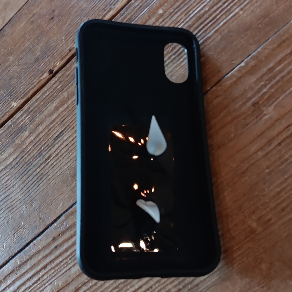 Case - Picture 2 of 3